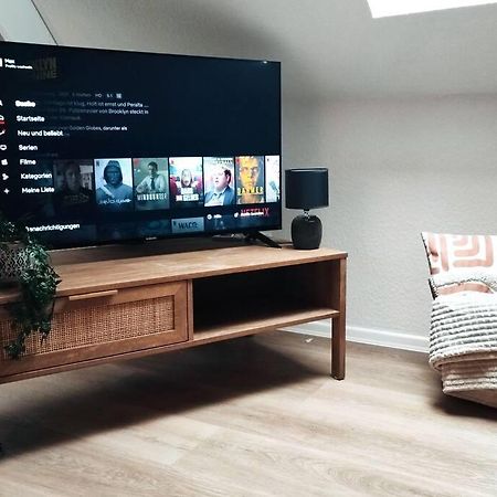 Stylische Altstadtwohnung - Netflix - Smart Tv - Schlafsofa Fuer 3 Personen Эрфурт Экстерьер фото